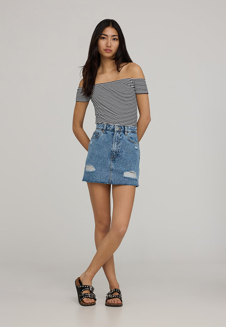 Woman's Short-sleeved T-shirt