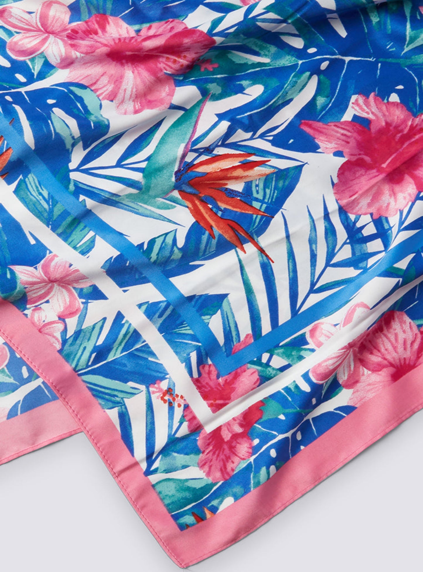 Woman Scarves/Foulard