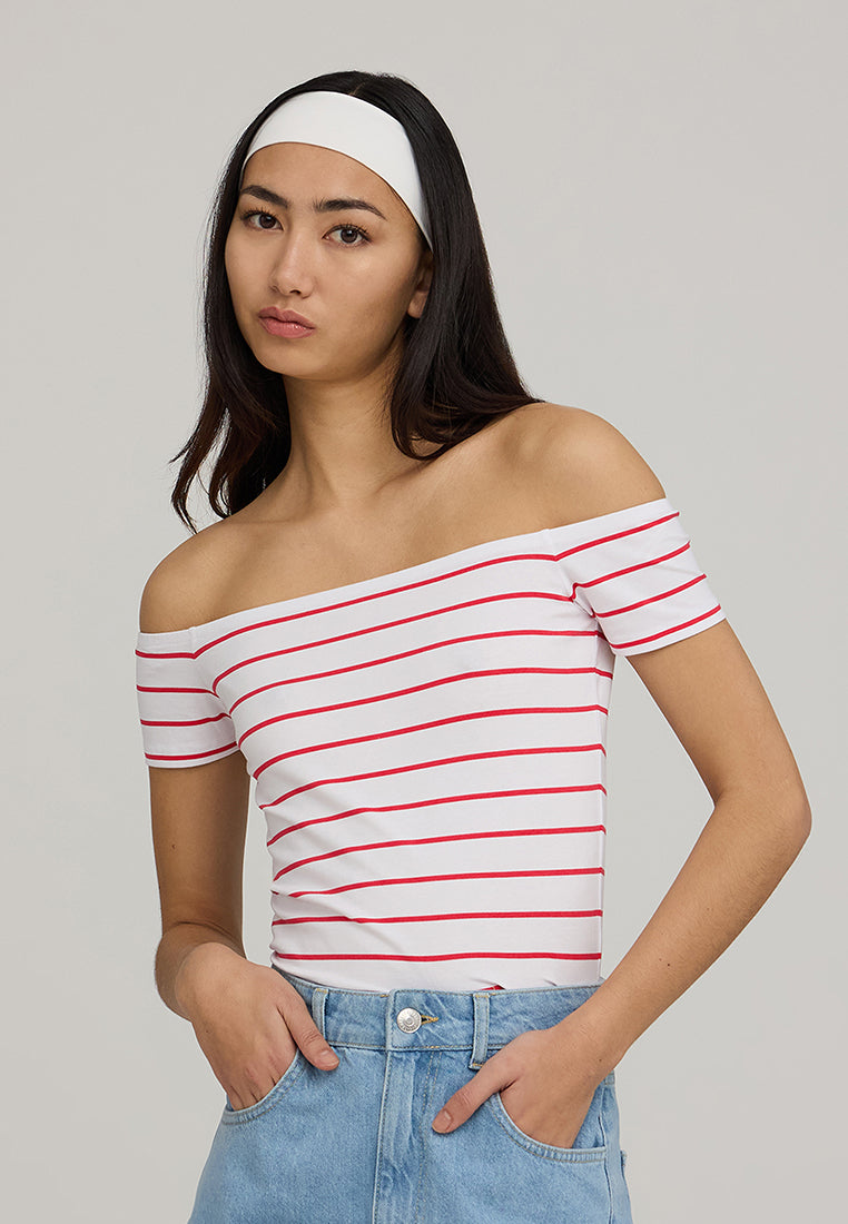 Woman's Short-sleeved T-shirt