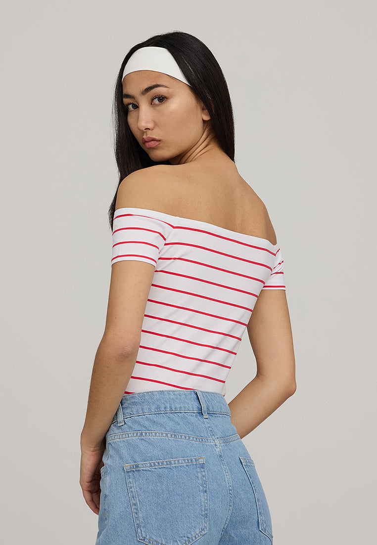 Woman's Short-sleeved T-shirt