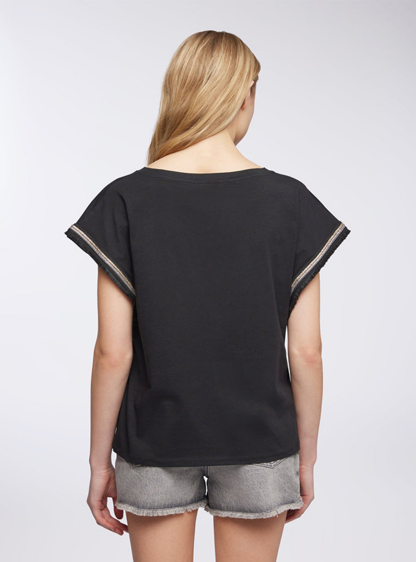 Woman Short-sleeved T-shirt