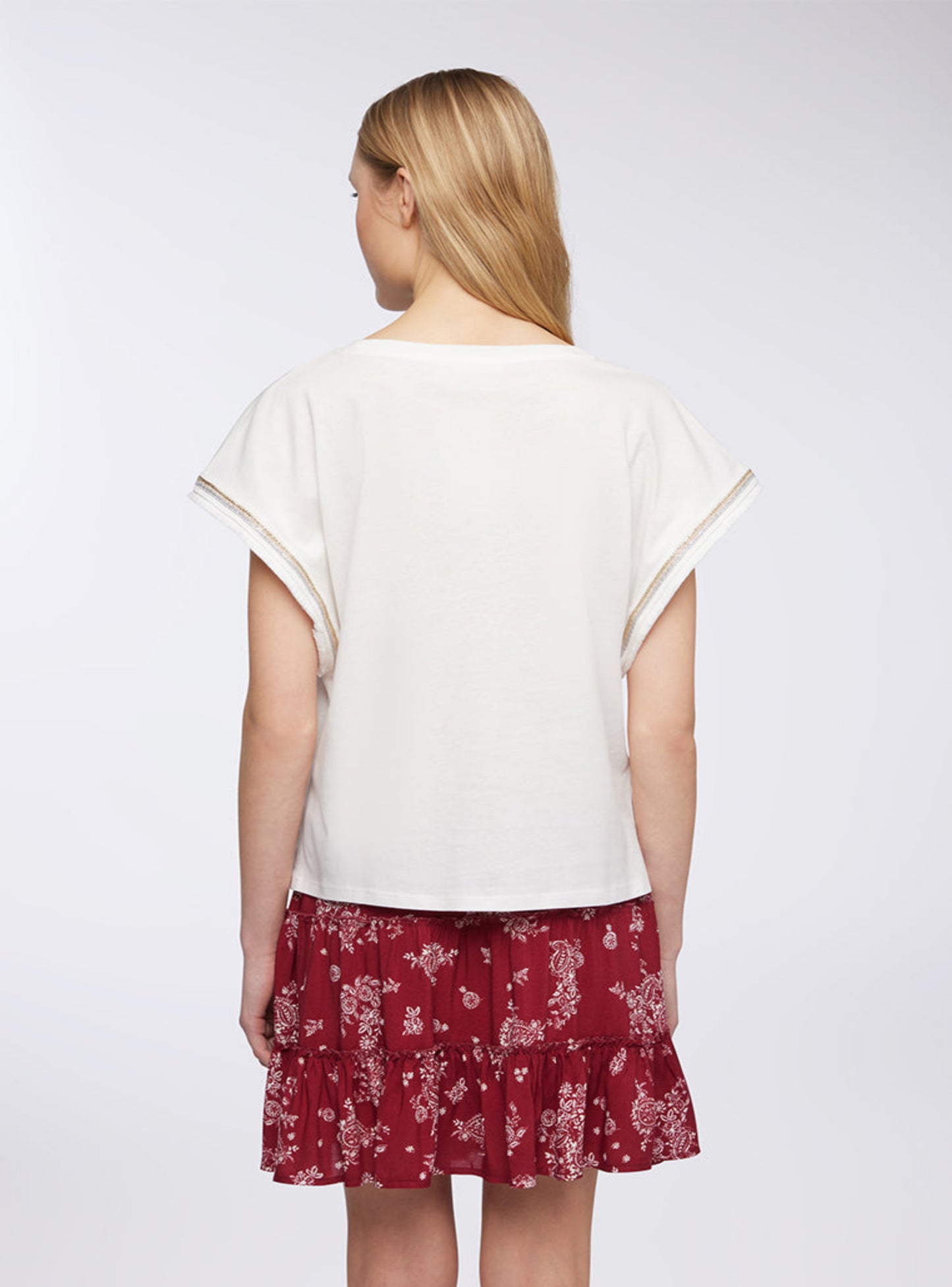 Woman Short-sleeved T-shirt