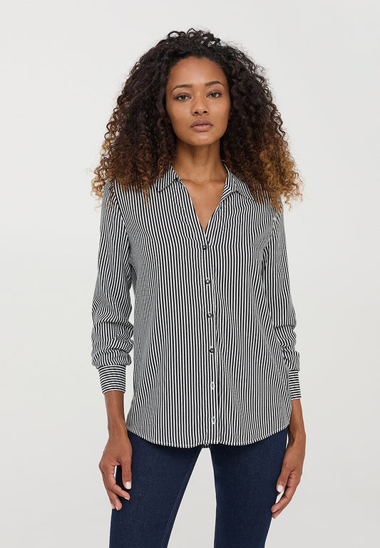 Woman's  Long-sleeved shirt