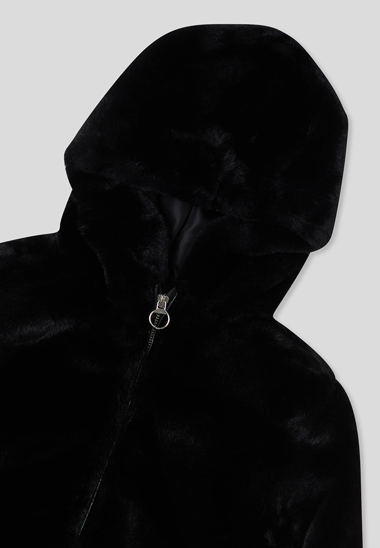 Girls's  Outerwear