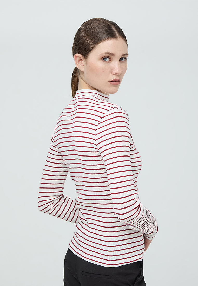 Woman's  Long-sleeved T-shirt