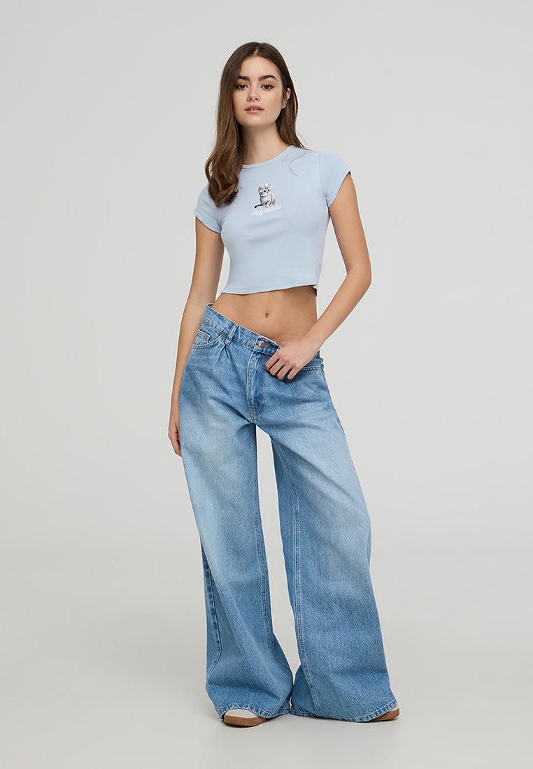 Woman's  Short-sleeved T-shirt