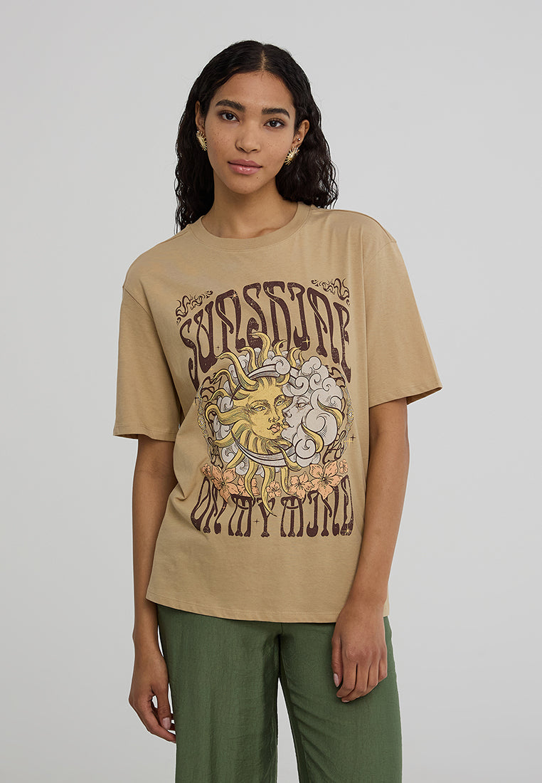 Woman's Short-sleeved T-shirt