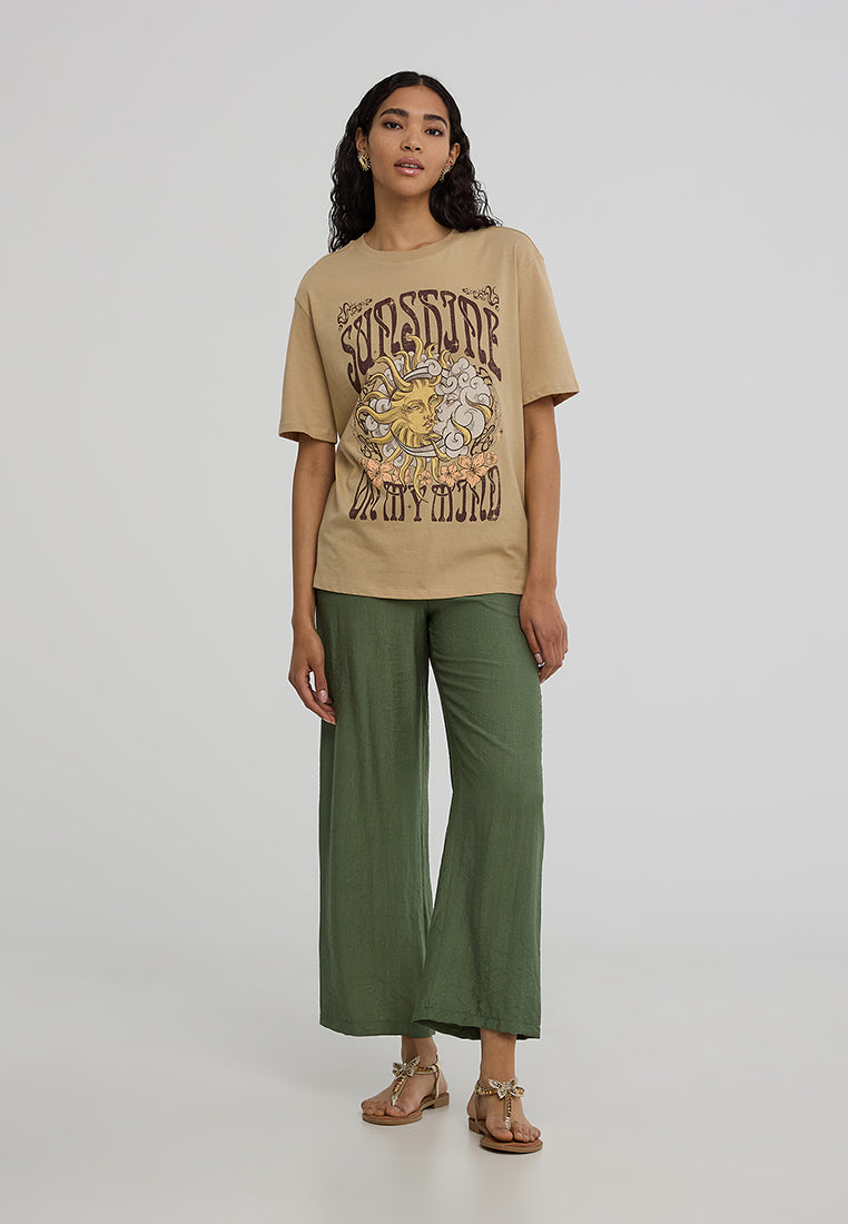 Woman's Short-sleeved T-shirt