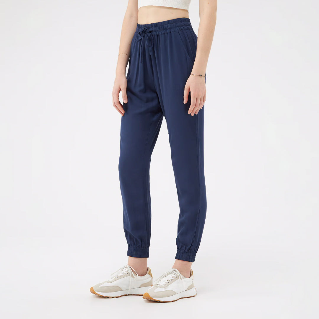 Lightweight Basic Jogger Pants