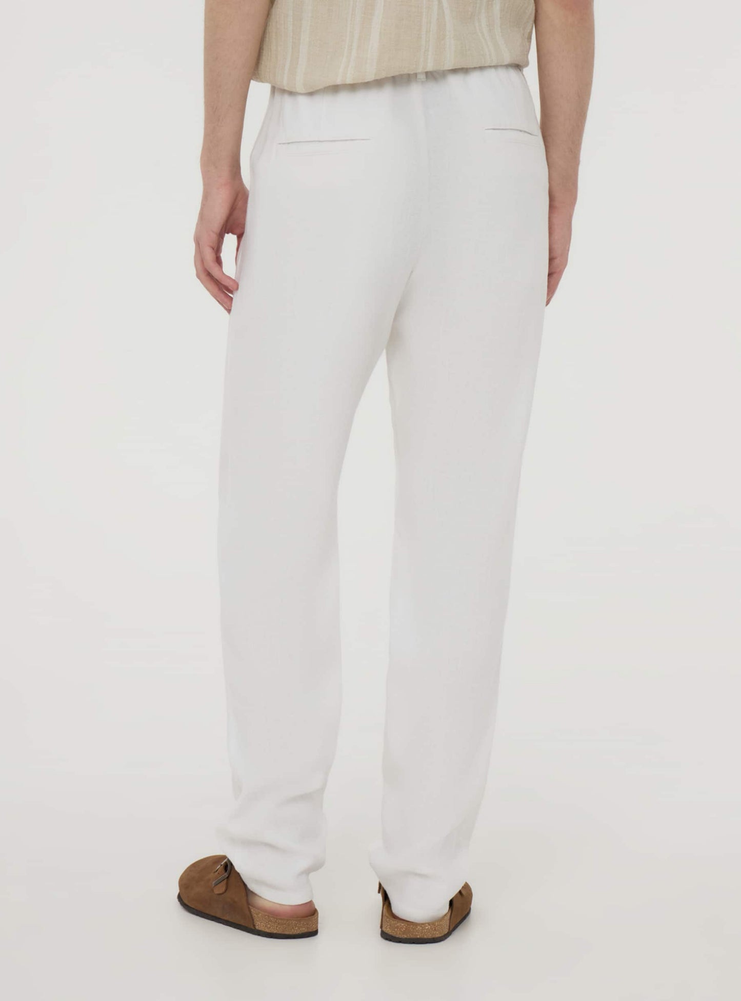 Man Long pants