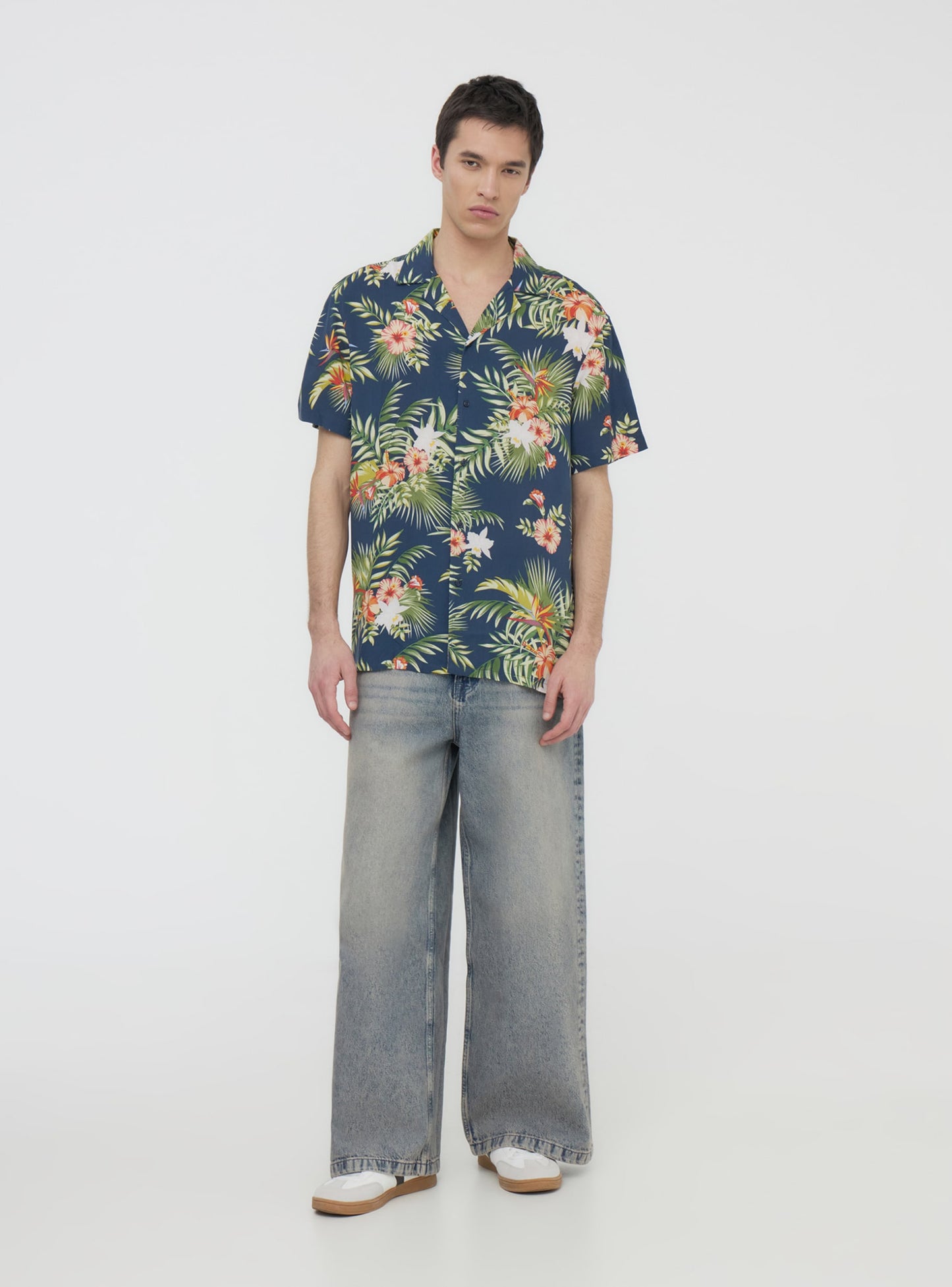 Man Short-sleeved shirt