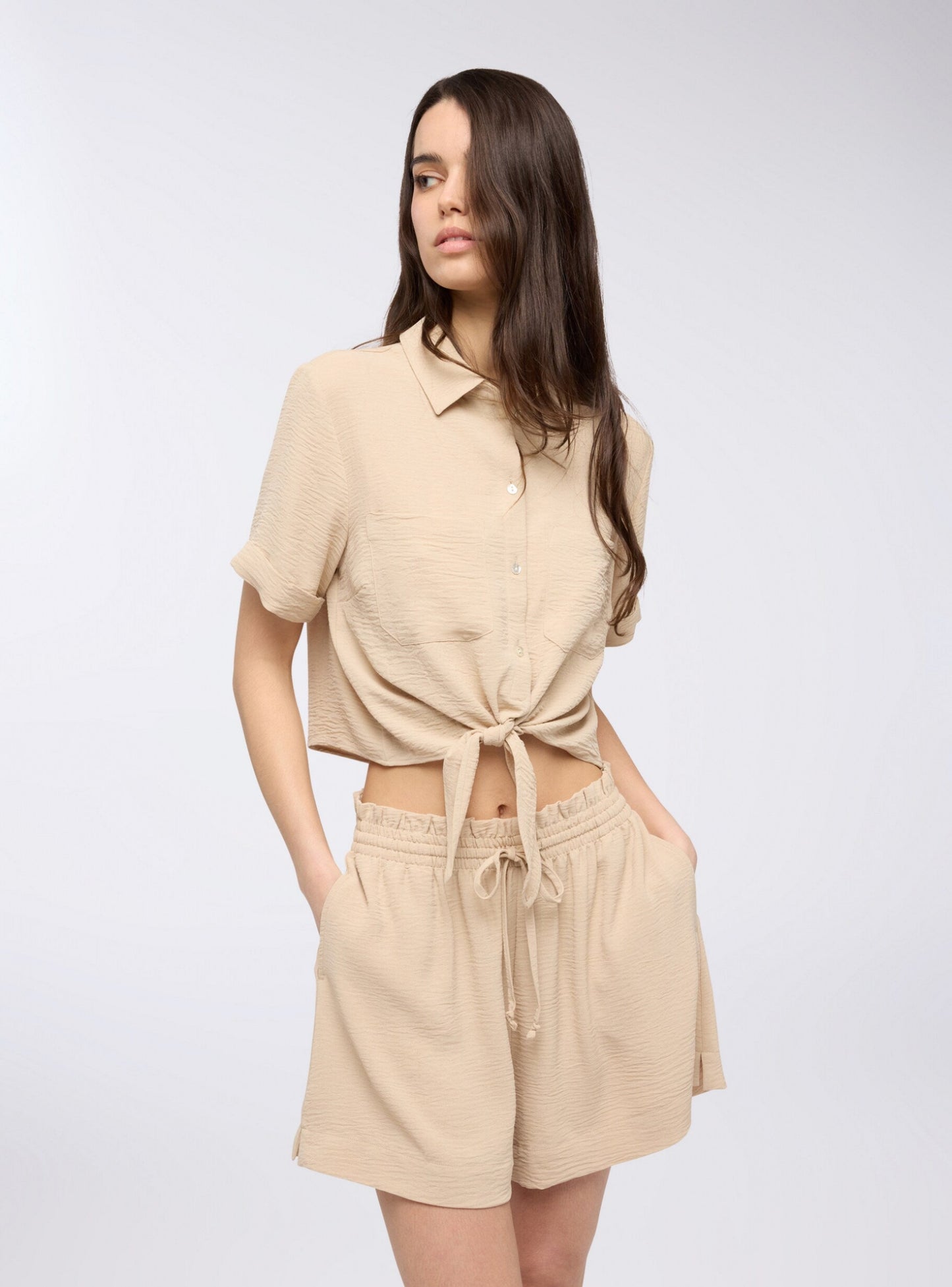 Woman Short pants