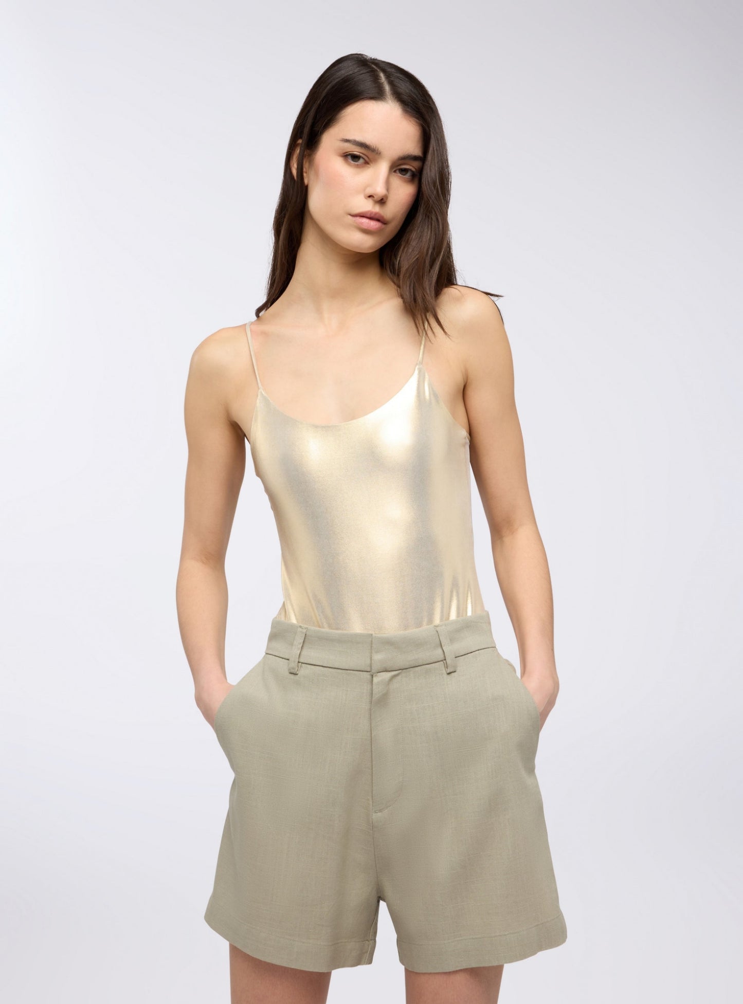 Woman Short pants