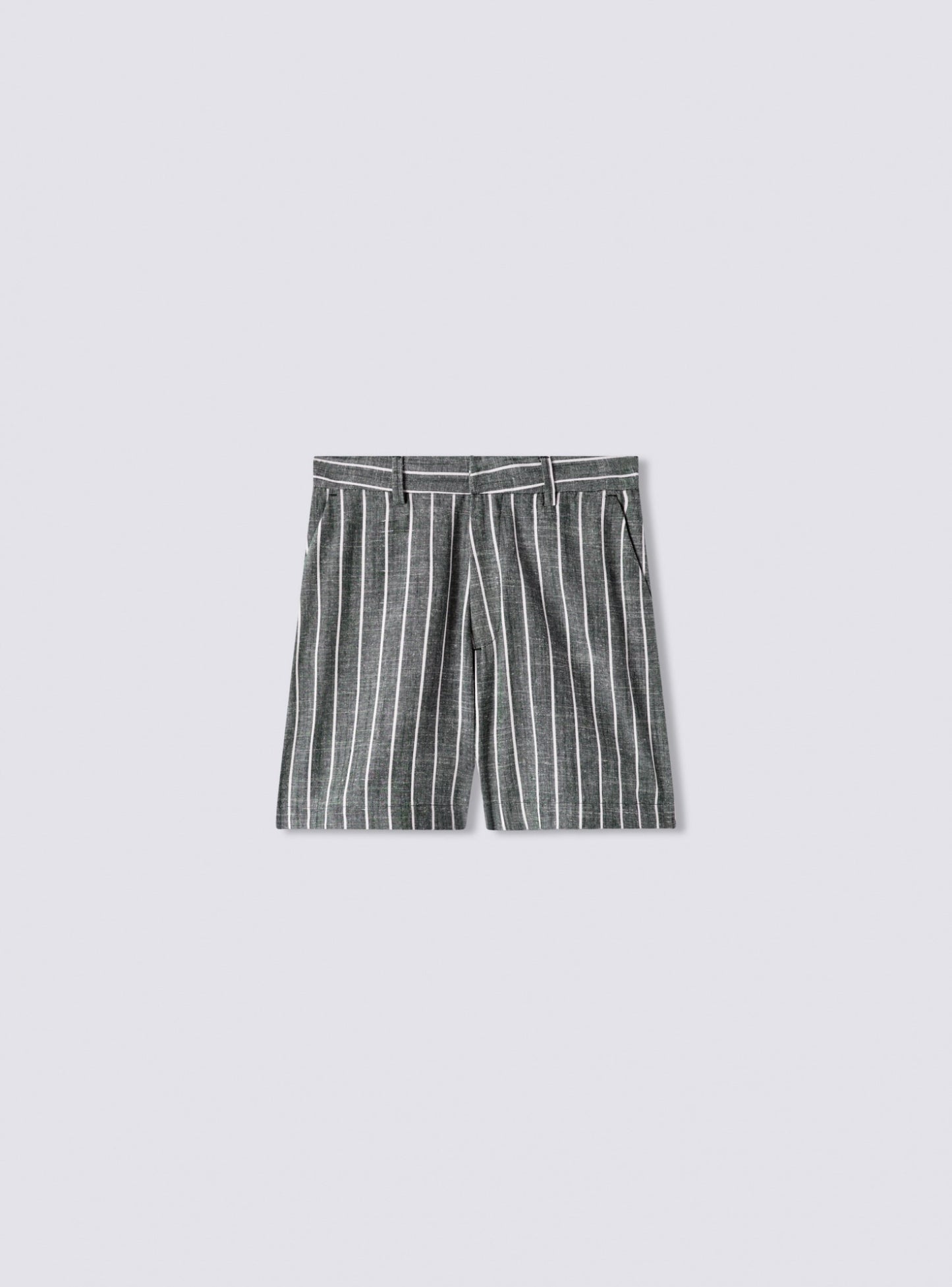 Woman Short pants
