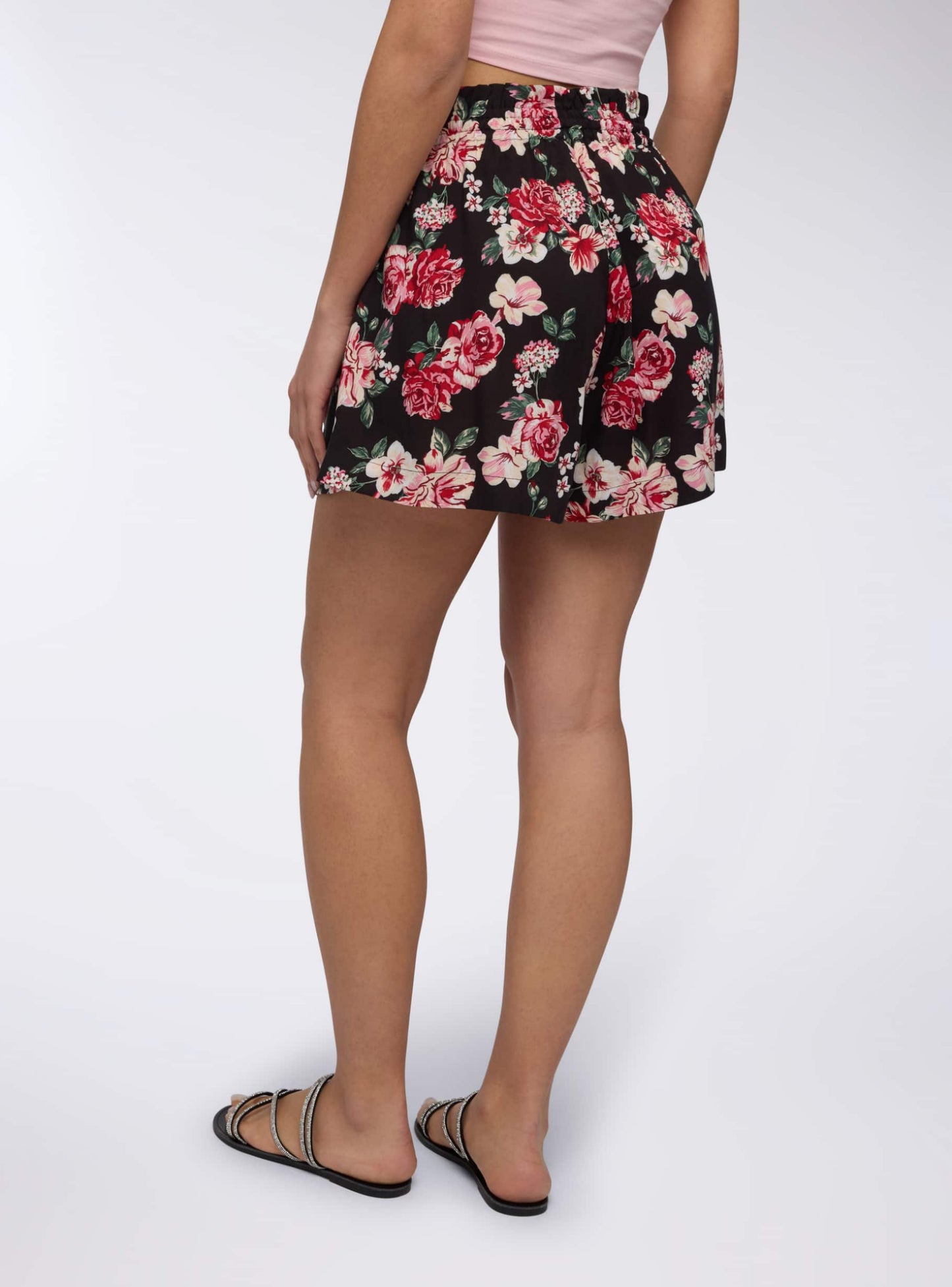 Woman Short pants