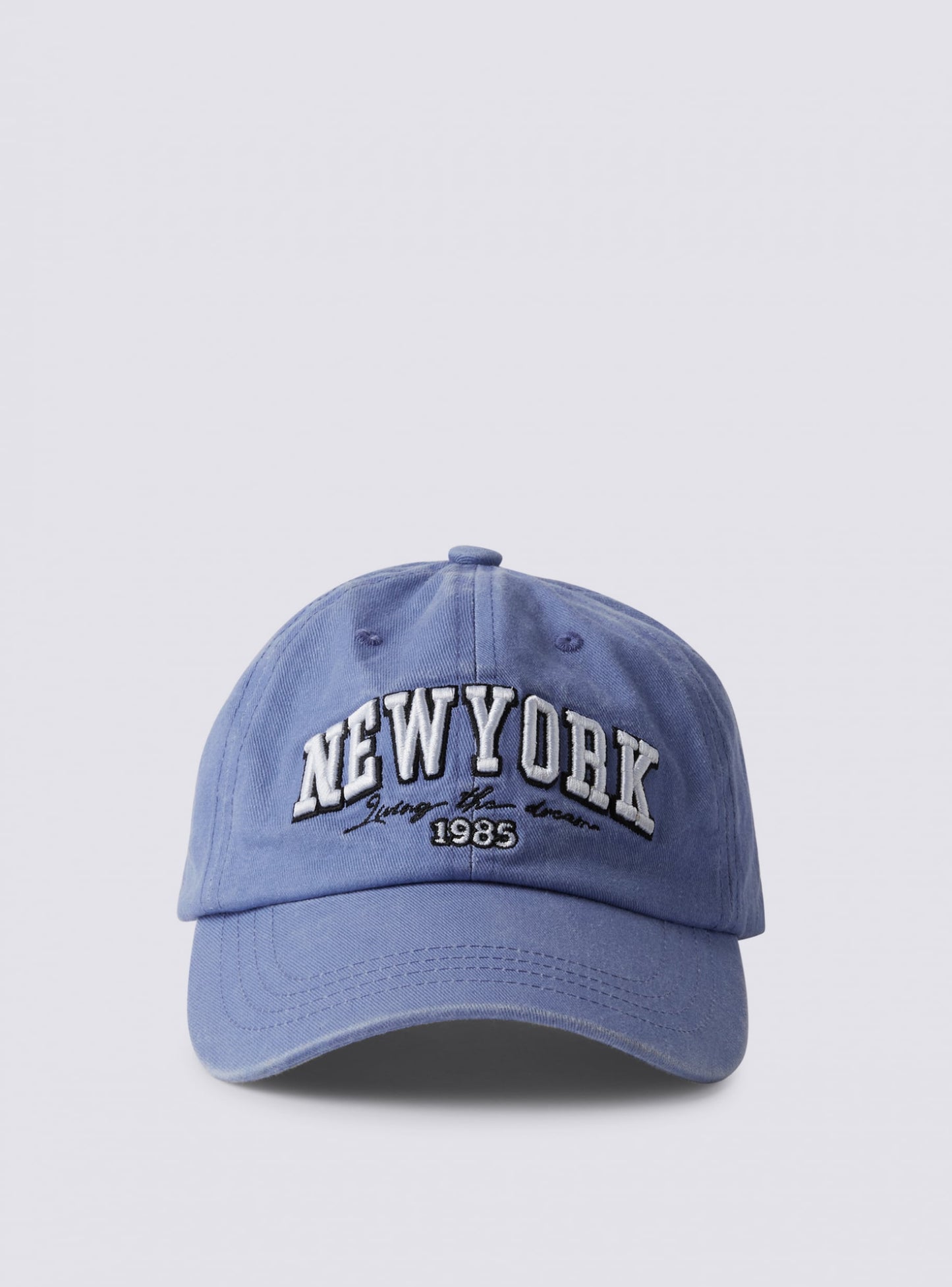 Woman Small-Hat