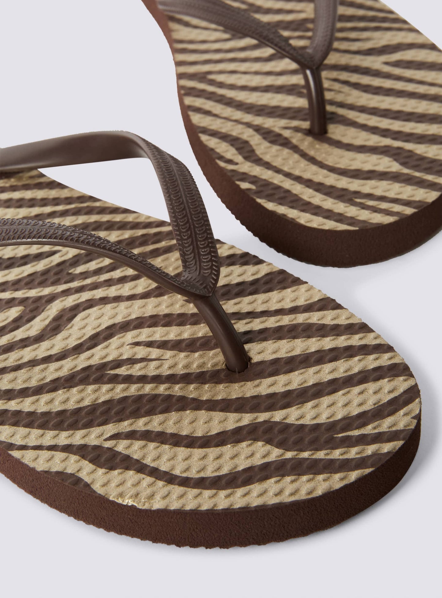 Woman Footwear