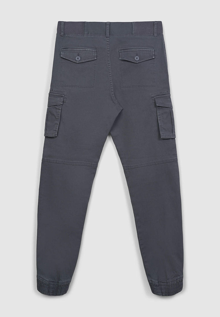 Man Long pants