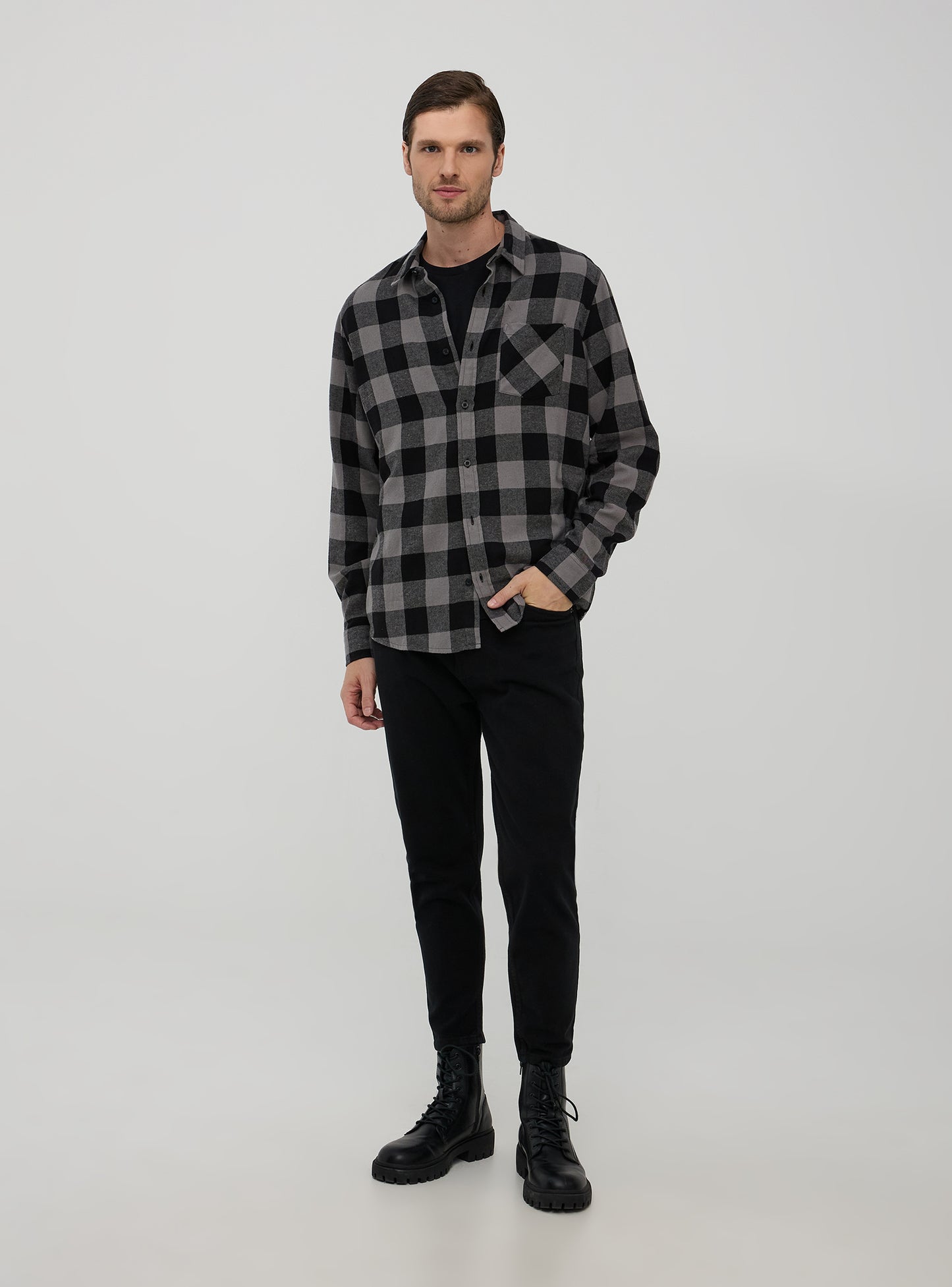 Man Long-sleeved shirt