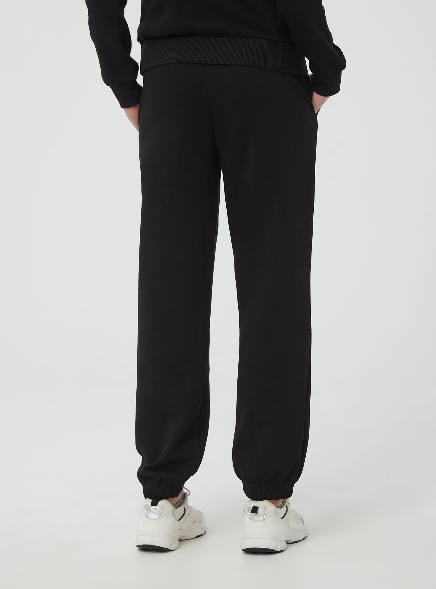Woman Full-length gym pants