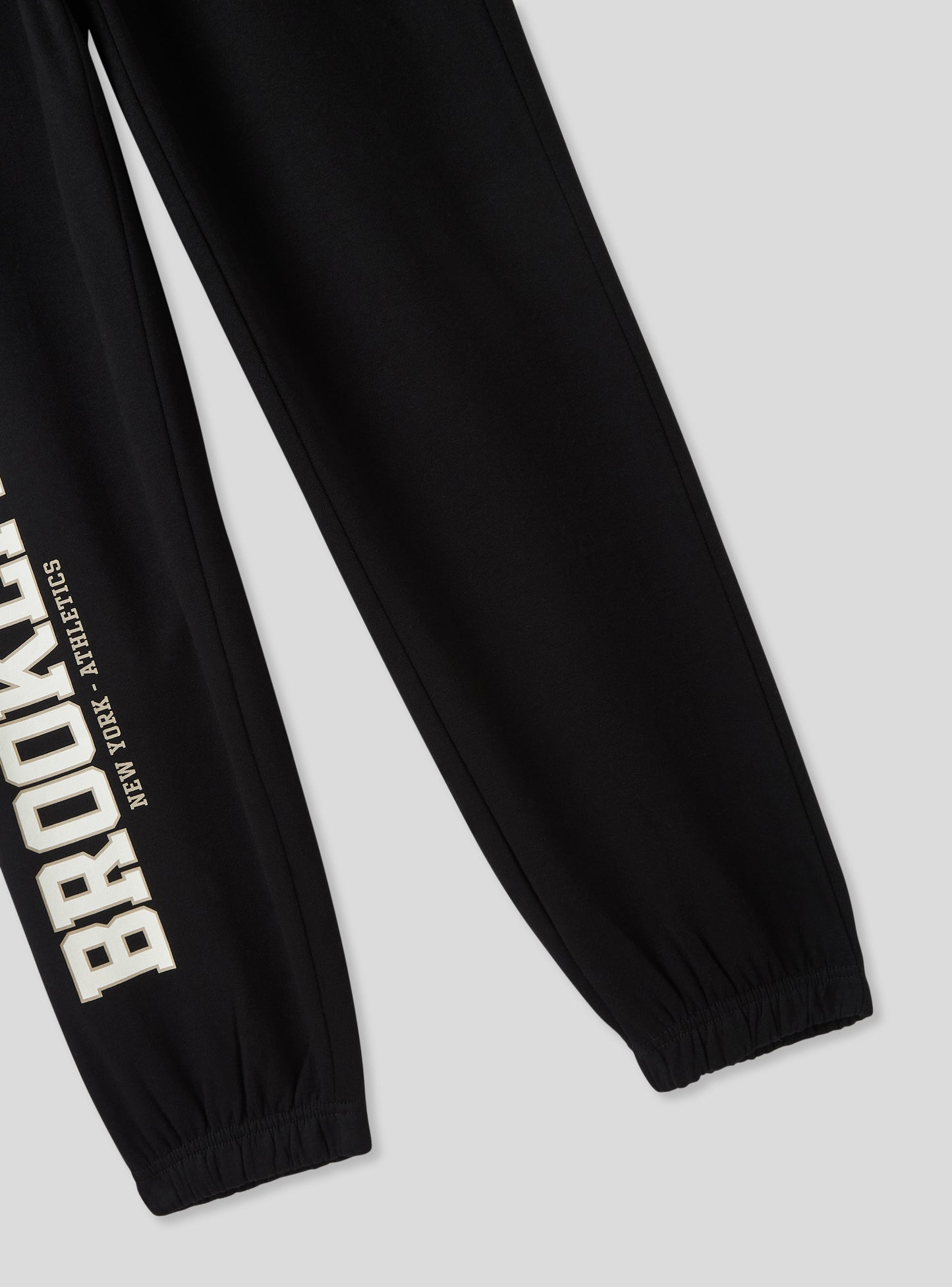 Woman Full-length gym pants