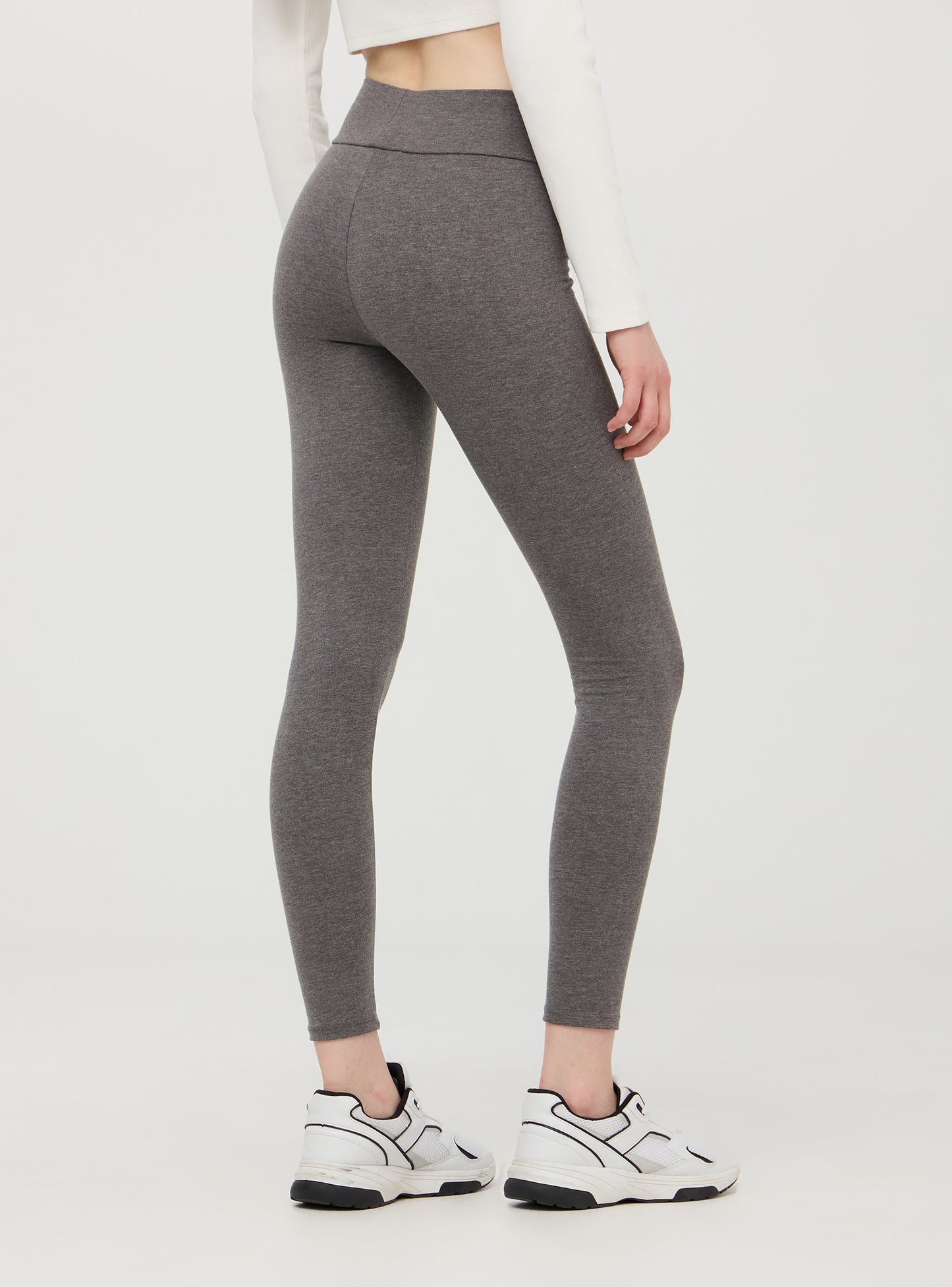Woman's Full-length leggings