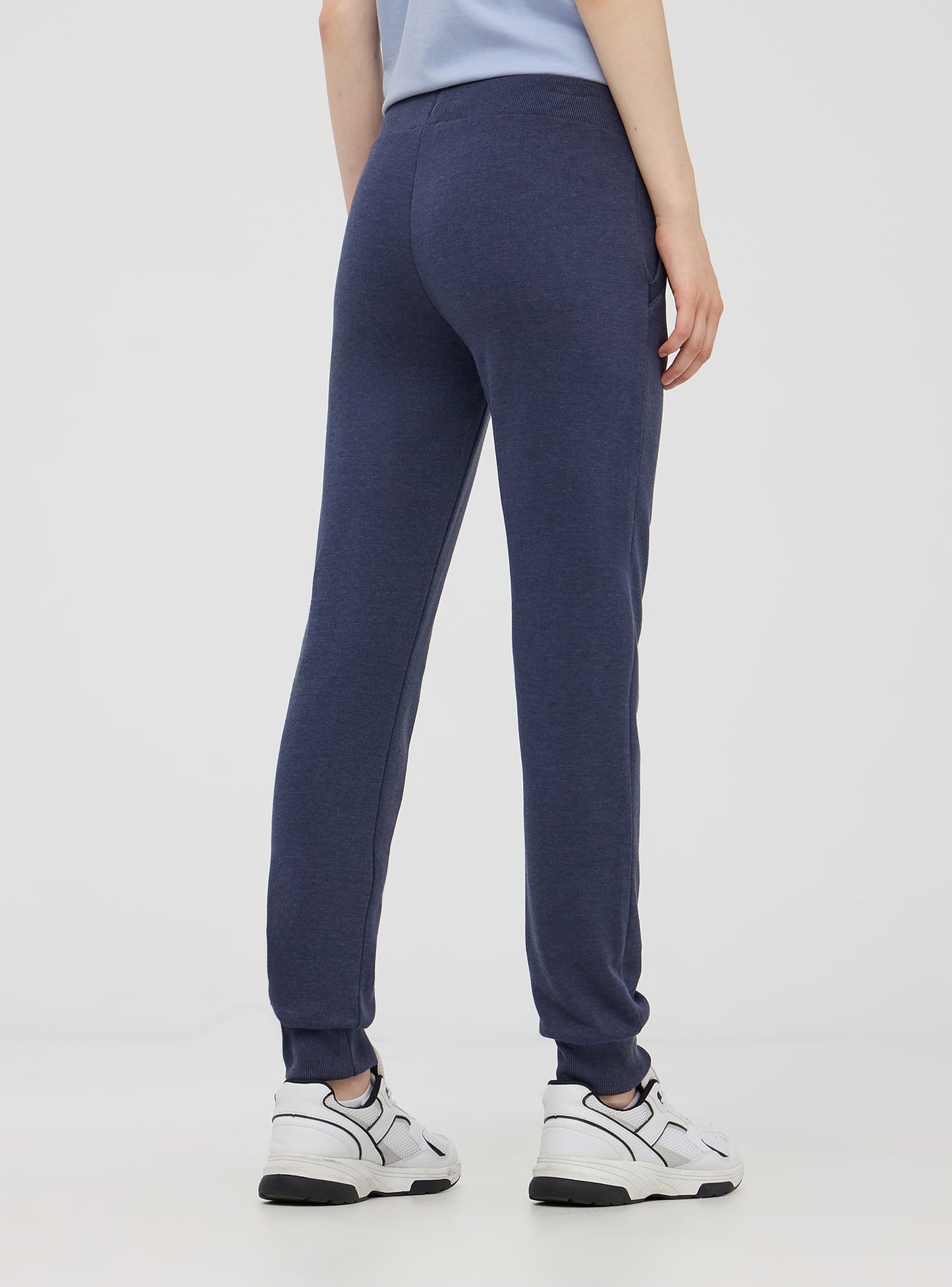 Woman's Full-length gym pants