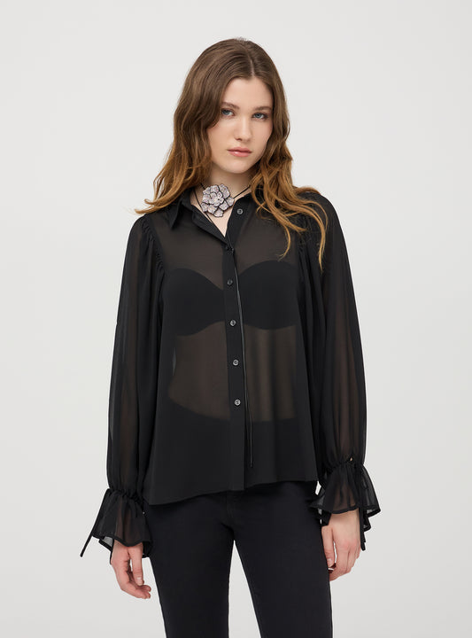 Woman's Long-sleeved shirt