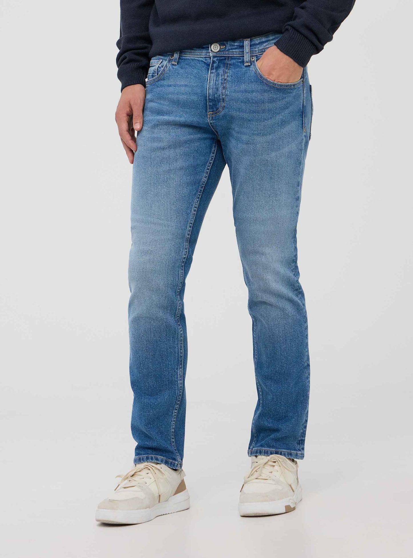 Man's Long pants jeans