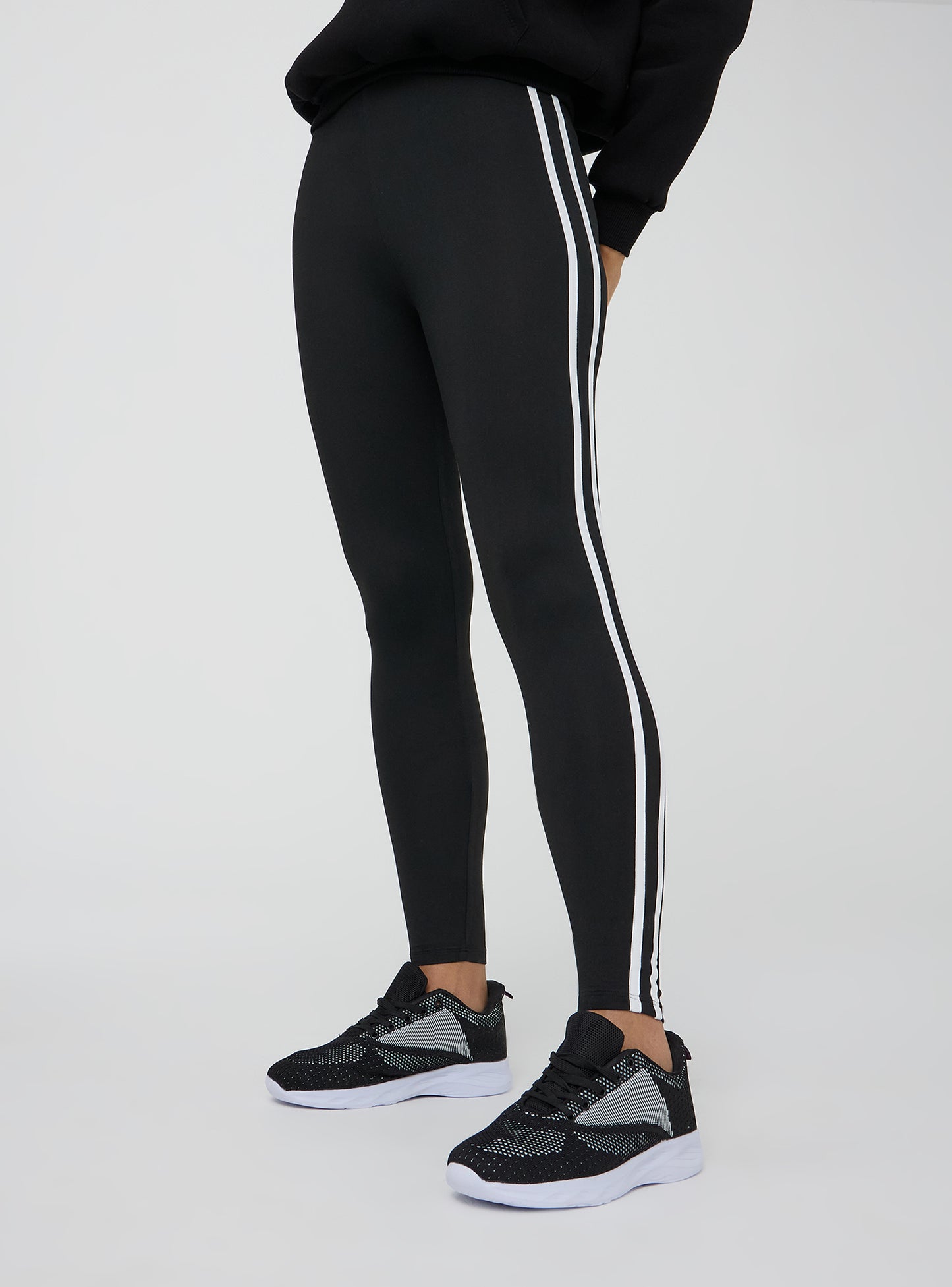 Woman Full-length leggings