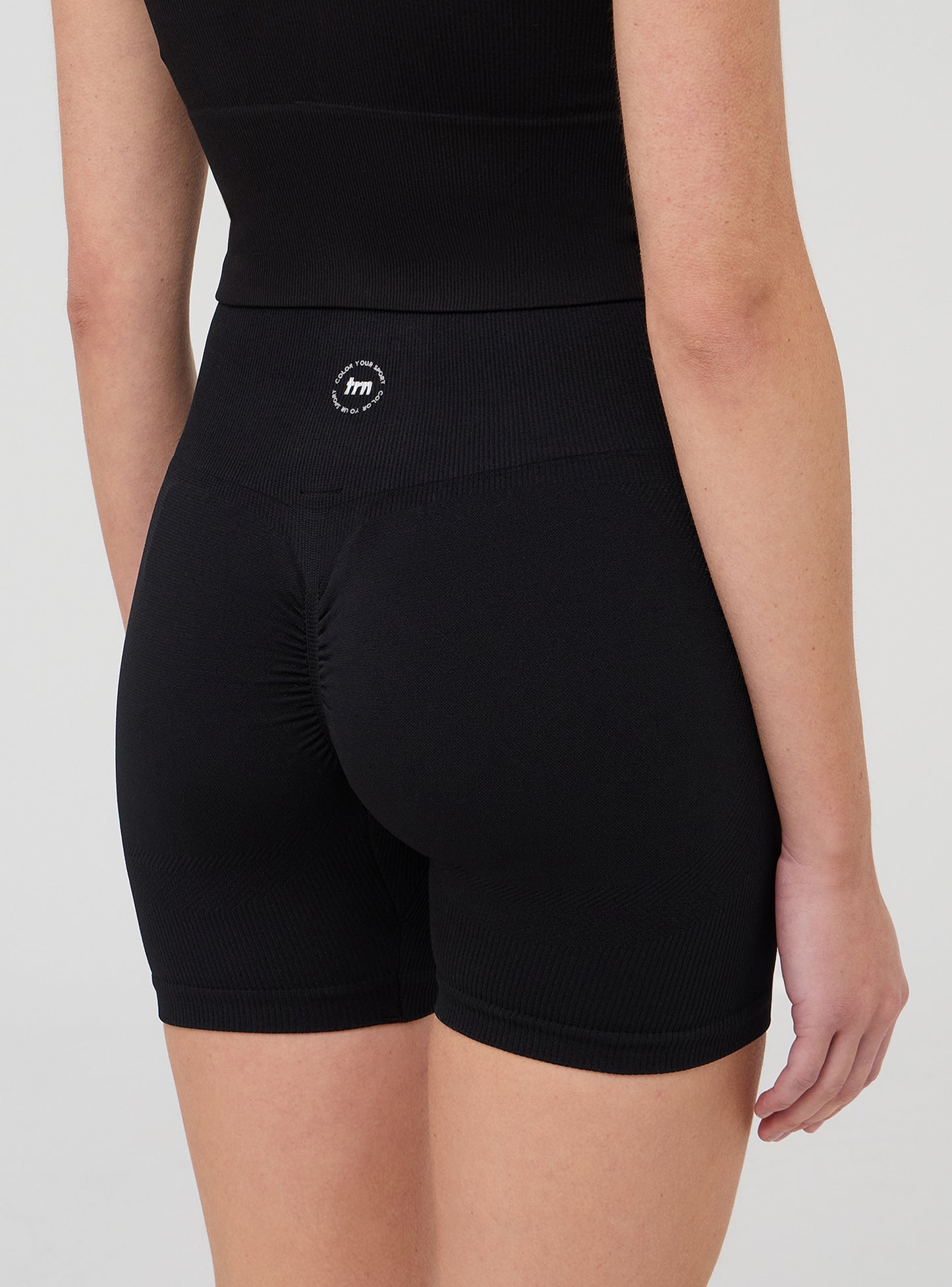 Woman Short leggings