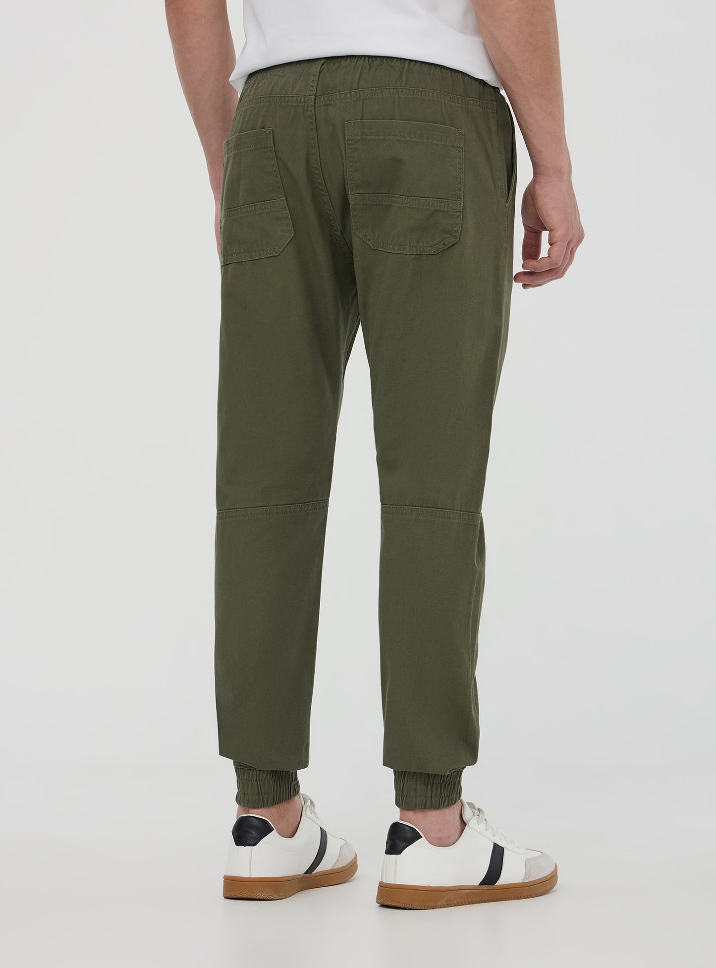Man Long pants