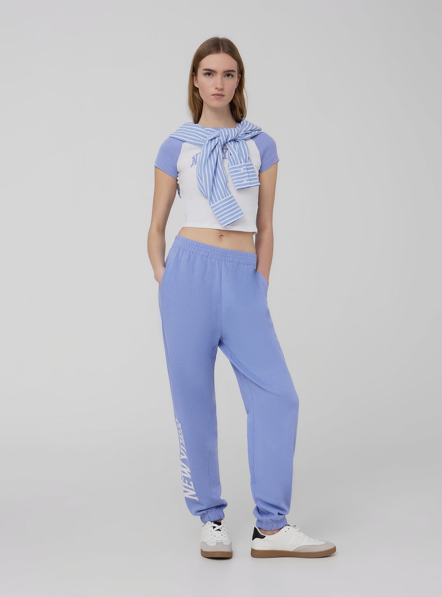 Woman Full-length gym pants