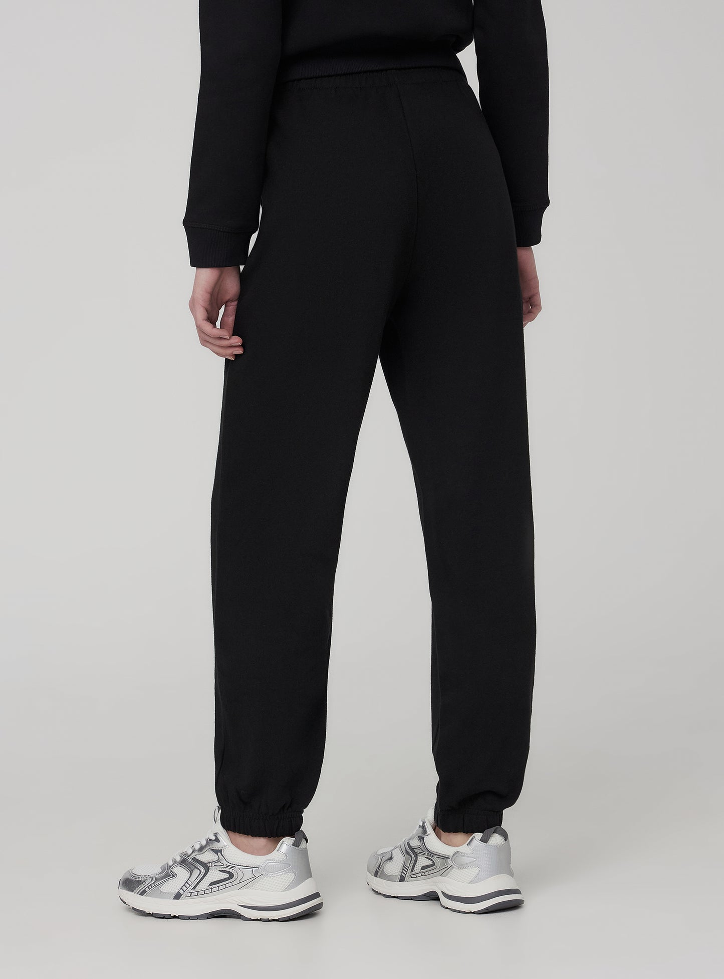 Woman Full-length gym pants