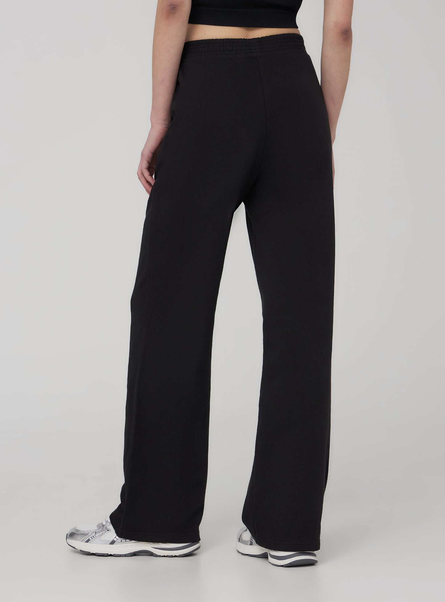 Woman Full-length gym pants