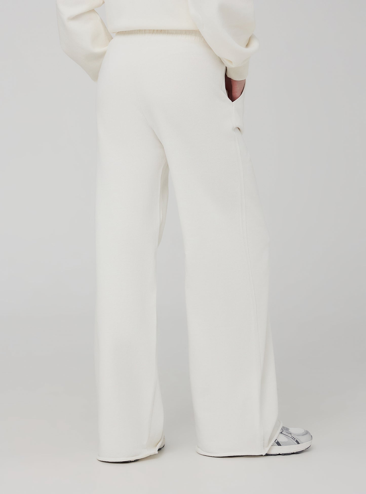 Woman Full-length gym pants