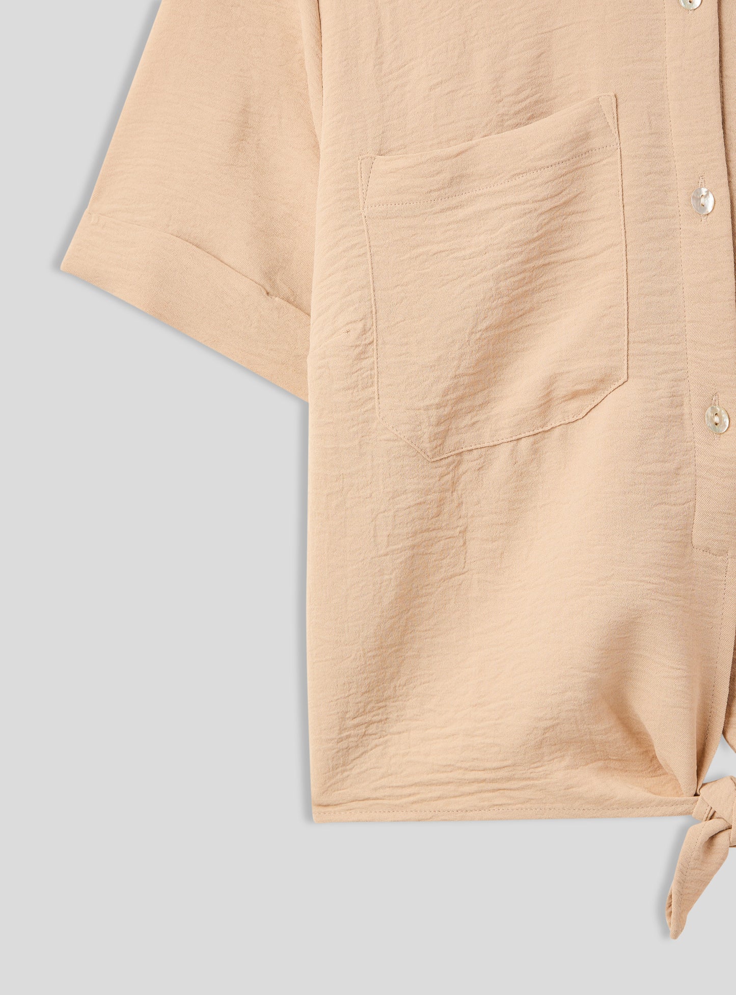 Short-sleeved shirt