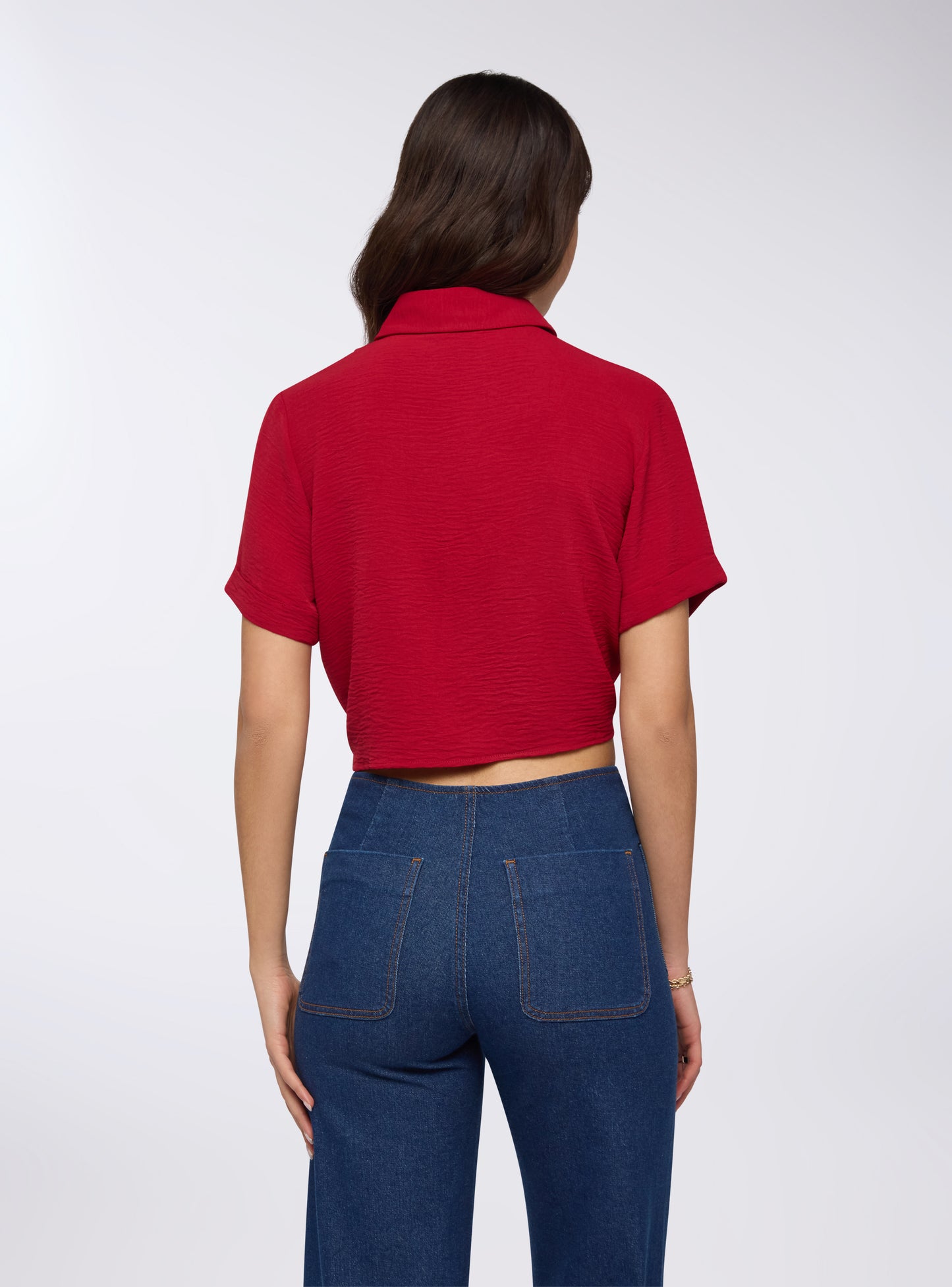 Short-sleeved shirt
