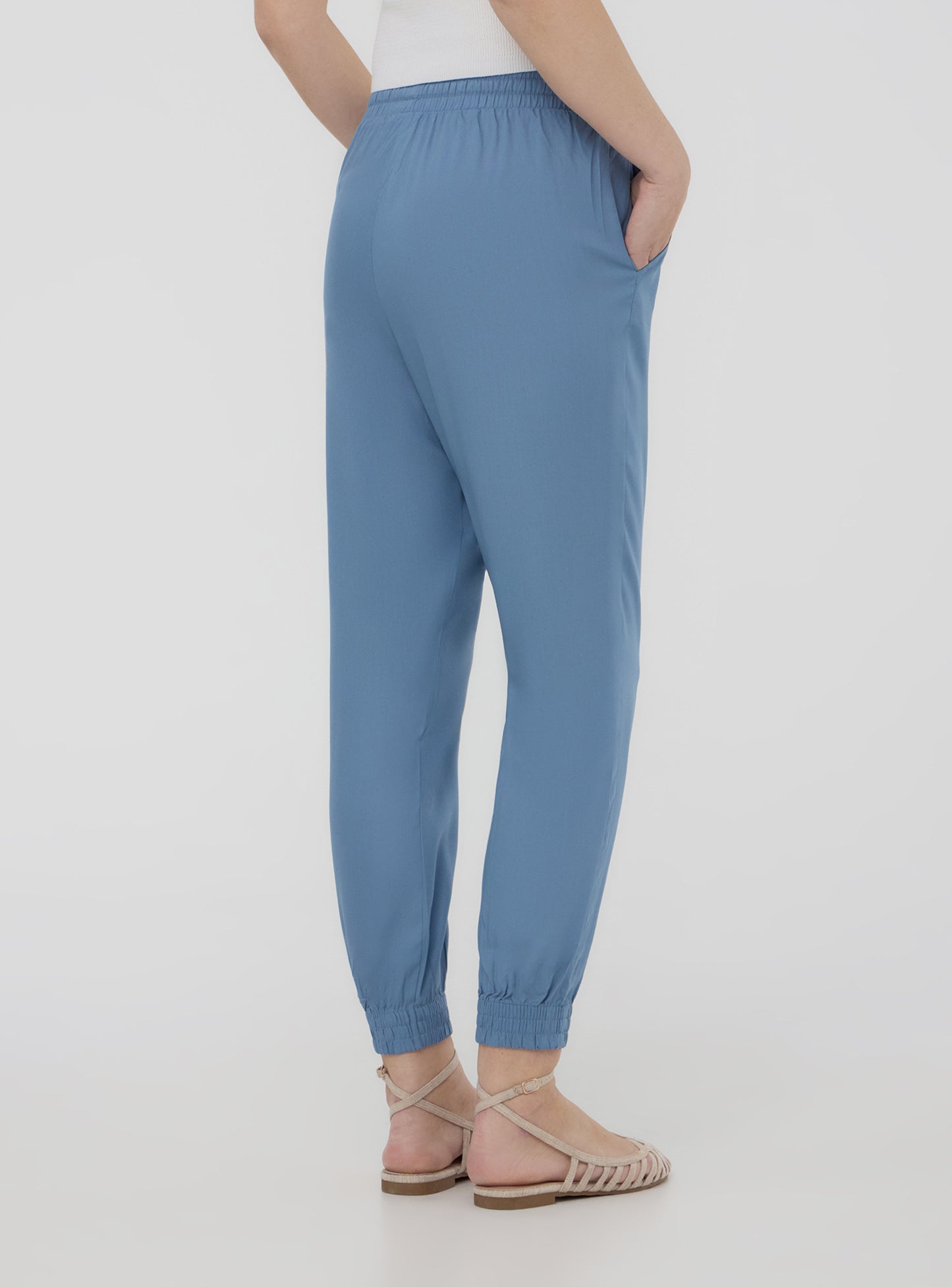 Woman Long pants