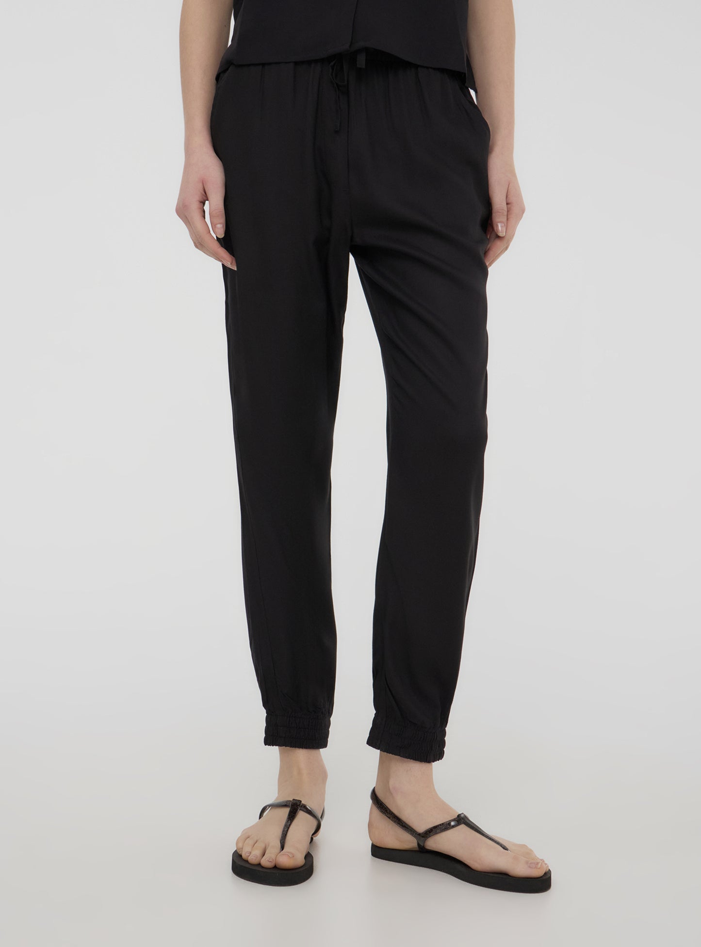 Woman Long pants