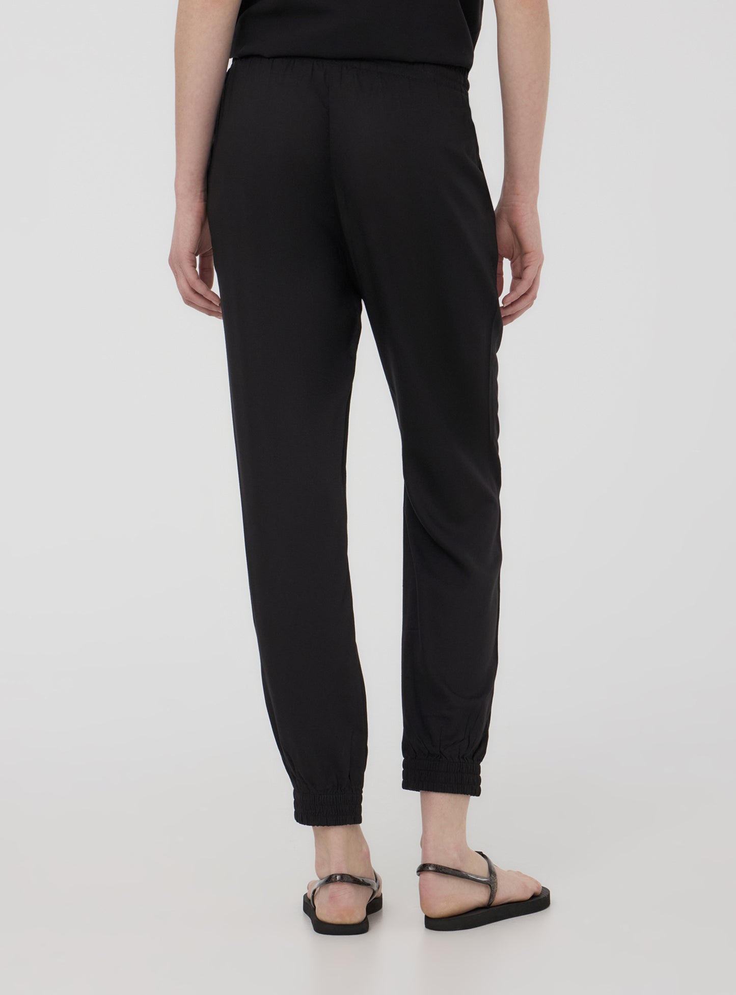 Woman Long pants