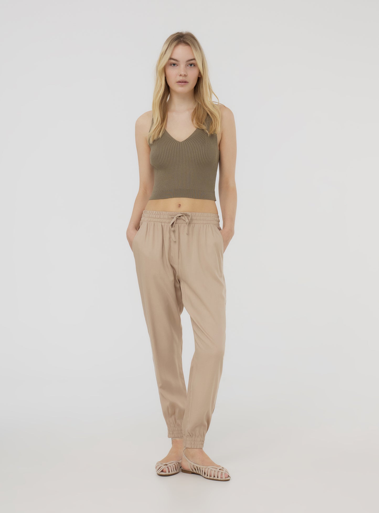 Woman Long pants