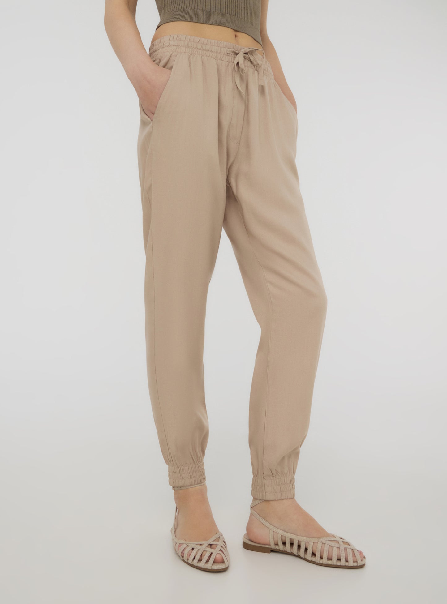 Woman Long pants