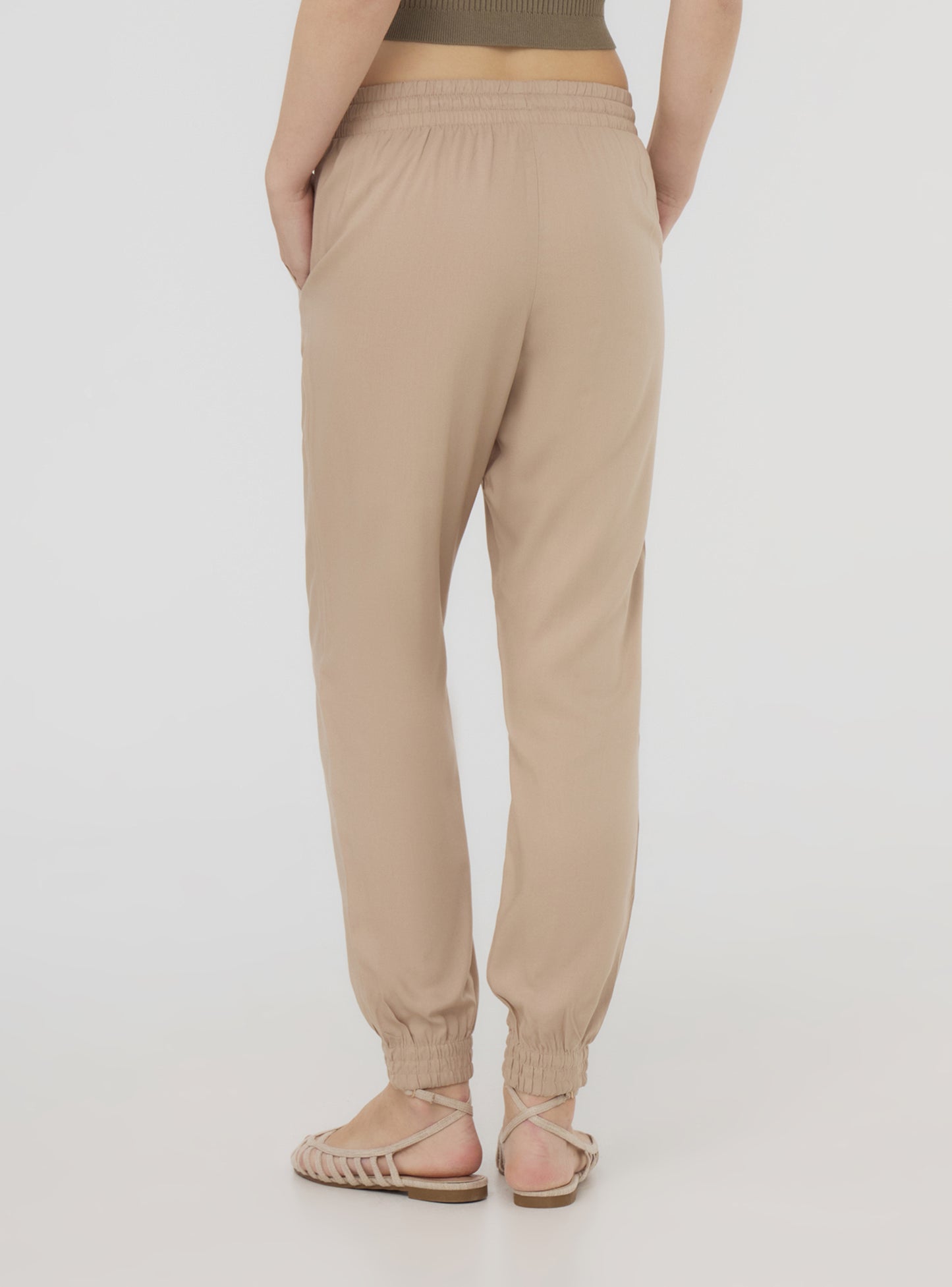 Woman Long pants