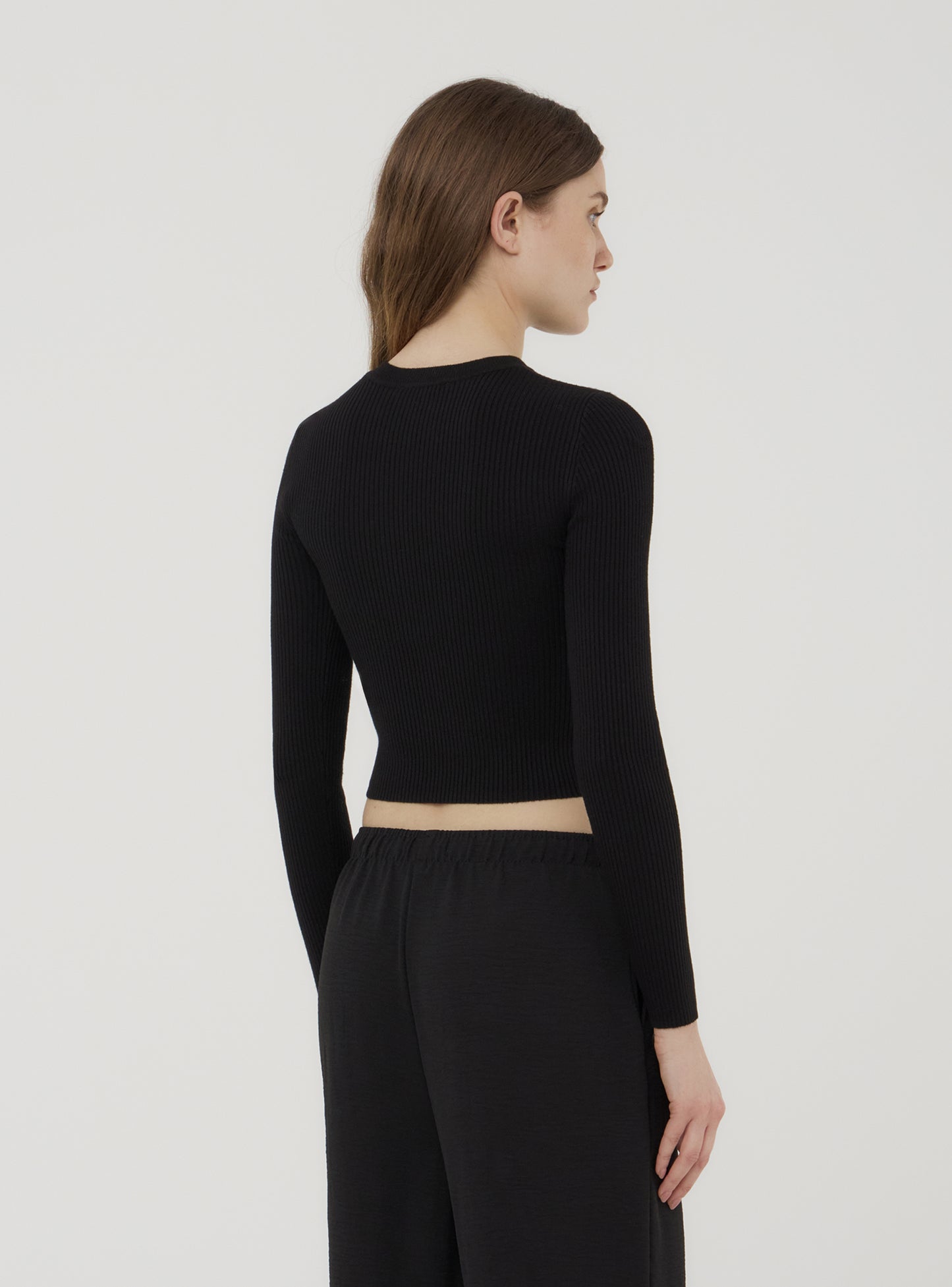 Woman Sweater 3-5