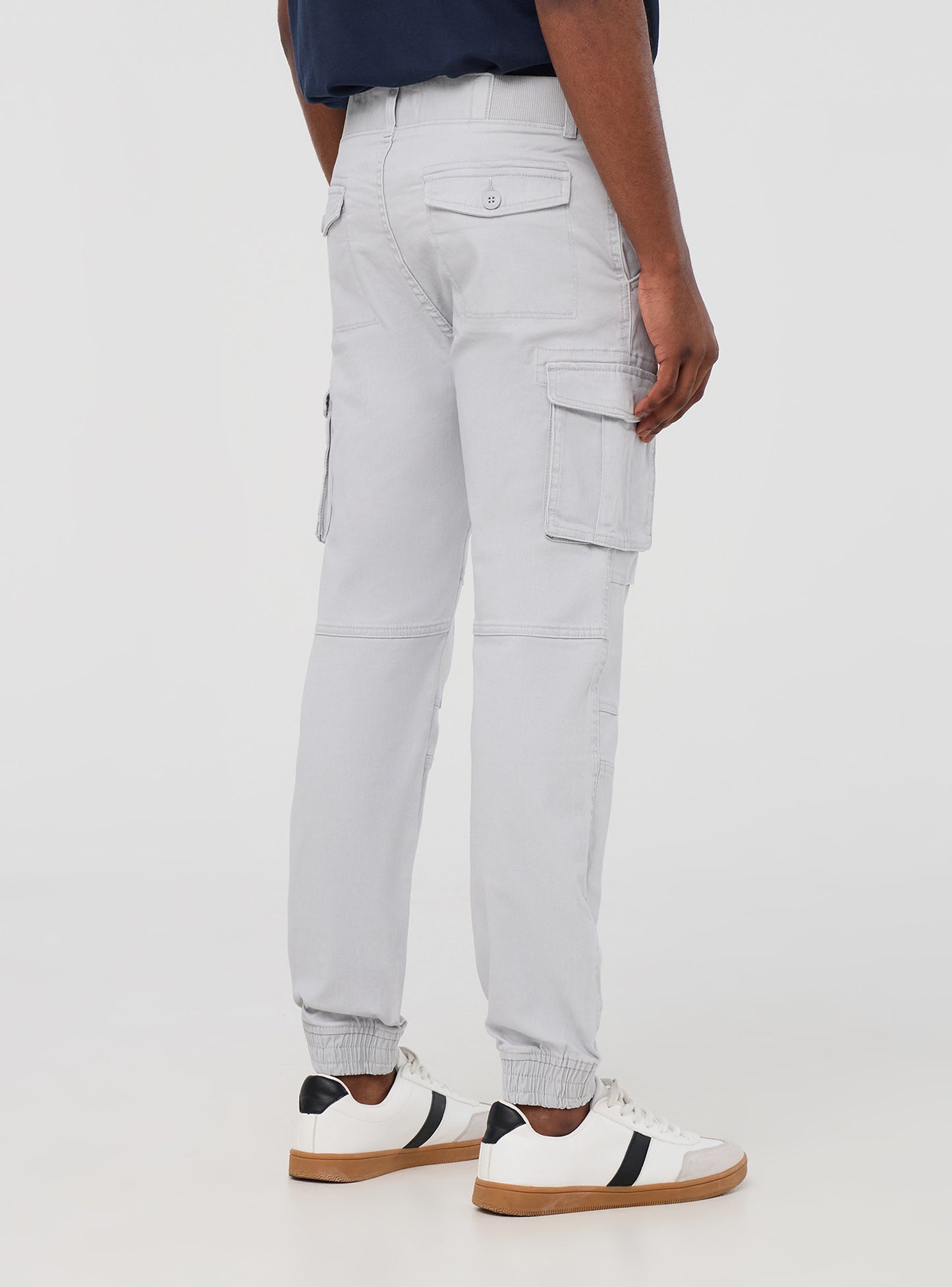 Man Long pants