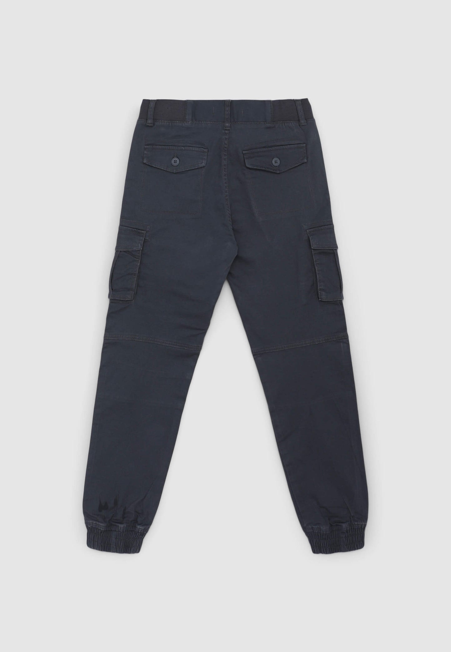 Man Long pants