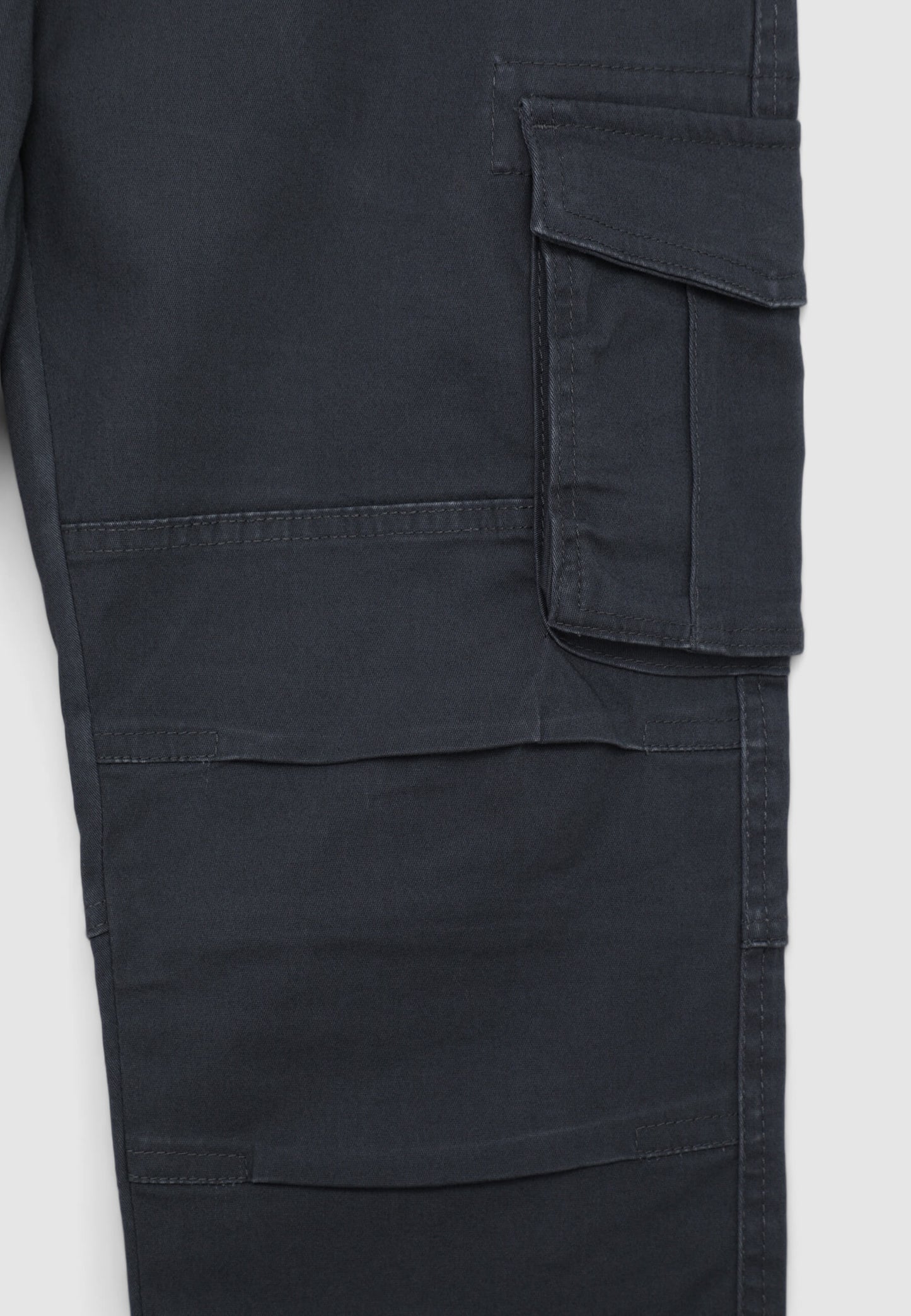Man Long pants
