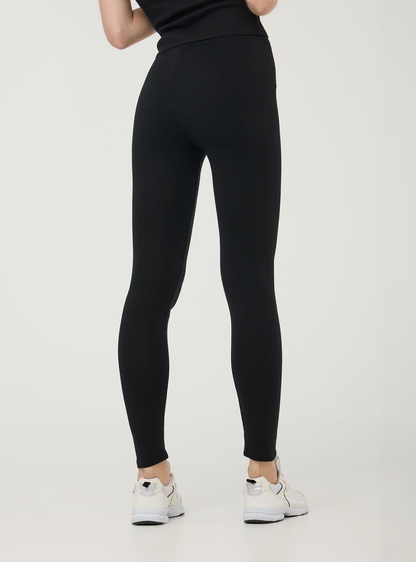Woman Full-length leggings