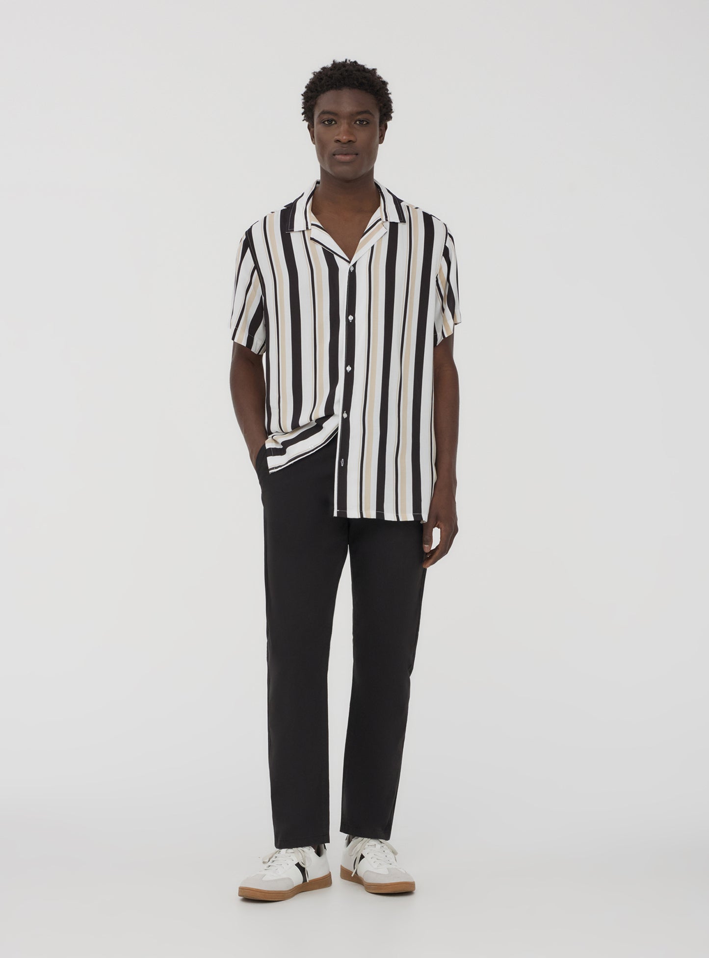 Man Long pants